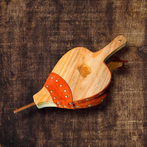 Fuelle de madera y cuero artesanal